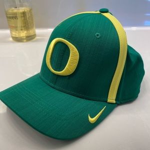 University of Oregon adjustable hat